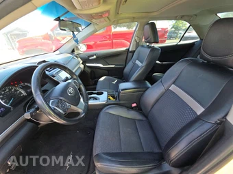 2014 Toyota Camry SE Sport - miniatura 7