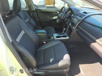 2014 Toyota Camry SE Sport - miniatura 8