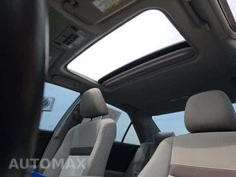2014 Toyota Camry XLE - miniatura 8