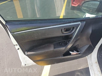 2014 Toyota Corolla L – miniatura 9