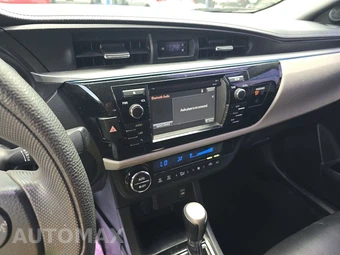 2014 Toyota Corolla LE – miniatura 11