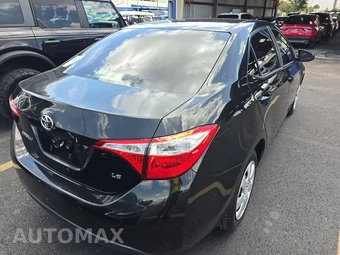 2014 Toyota Corolla LE – miniatura 4