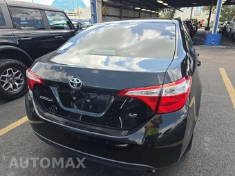 2014 Toyota Corolla LE – miniatura 5