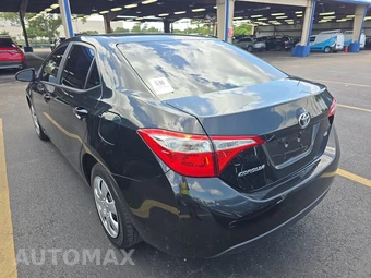 2014 Toyota Corolla LE – miniatura 6