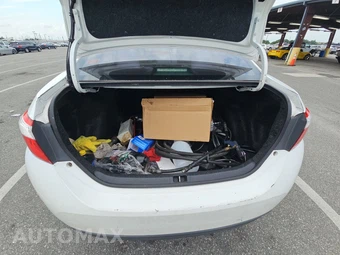 2014 Toyota Corolla LE – miniatura 16