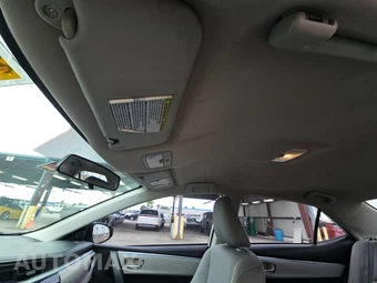 2014 Toyota Corolla LE – miniatura 18