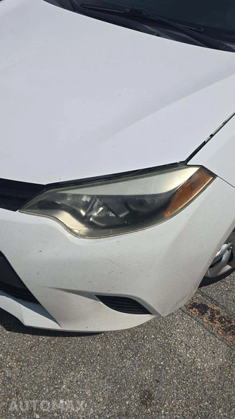 2014 Toyota Corolla LE – miniatura 21