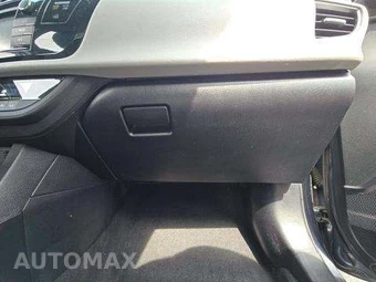 2014 Toyota Corolla LE – miniatura 19