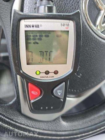 2014 Toyota Corolla LE – miniatura 26