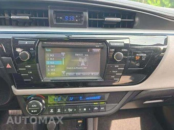 2014 Toyota Corolla LE – miniatura 28