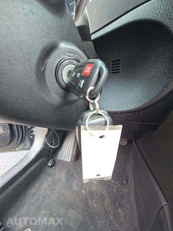 2014 Toyota Corolla LE – miniatura 8