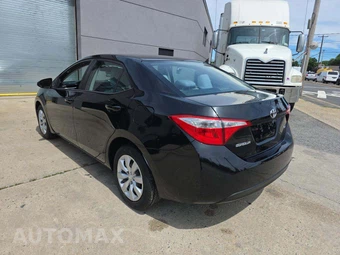 2014 Toyota Corolla LE – miniatura 2