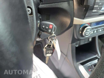 2014 Toyota Corolla LE – miniatura 8