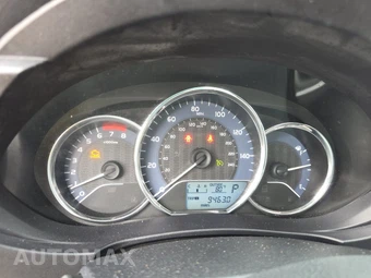 2014 Toyota Corolla LE – miniatura 12