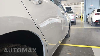 2014 Toyota Corolla LE – miniatura 19