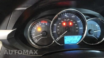 2014 Toyota Corolla LE – miniatura 27