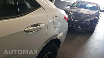 2014 Toyota Corolla LE – miniatura 31
