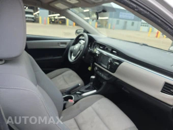 2014 Toyota Corolla LE – miniatura 8