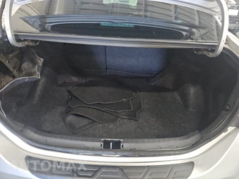 2014 Toyota Corolla LE - miniatura 16