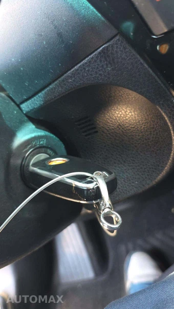 2014 Toyota Corolla LE - miniatura 17