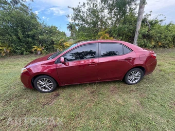 2014 Toyota Corolla LE Premium - miniatura 10
