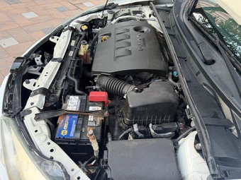 2014 Toyota Corolla S Plus - miniatura 11