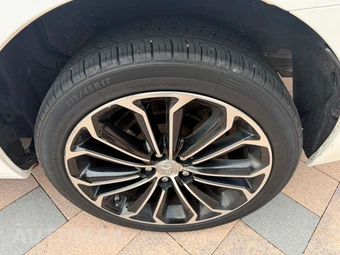 2014 Toyota Corolla S Plus - miniatura 26