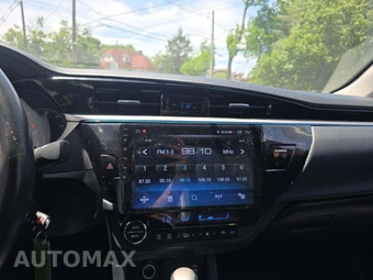 2014 Toyota Corolla S Plus – miniatura 10