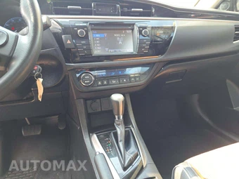 2014 Toyota Corolla S Plus – miniatura 10