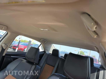 2014 Toyota Corolla S Plus – miniatura 11