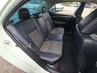 2014 Toyota Corolla S Plus – miniatura 16