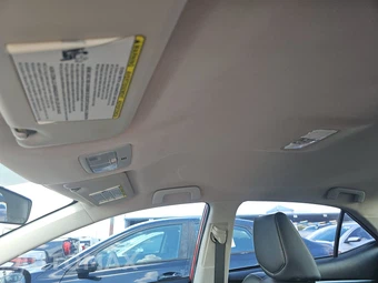 2014 Toyota Corolla S Plus - miniatura 17