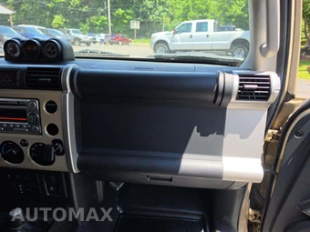 2014 Toyota FJ Cruiser w/Rear Doors - miniatura 19