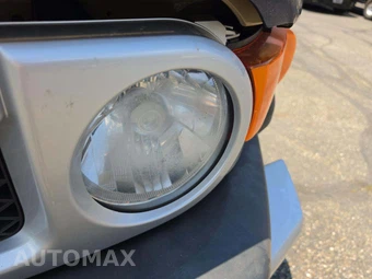 2014 Toyota FJ Cruiser w/Rear Doors - miniatura 24