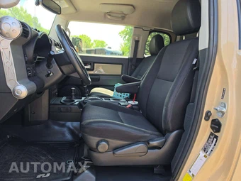 2014 Toyota FJ Cruiser w/Rear Doors - miniatura 6