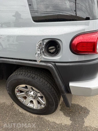 2014 Toyota FJ Cruiser w/Rear Doors - miniatura 17