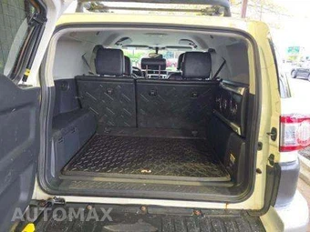 2014 Toyota FJ Cruiser w/Rear Doors - miniatura 14