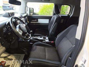 2014 Toyota FJ Cruiser w/Rear Doors - miniatura 6