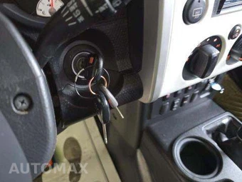 2014 Toyota FJ Cruiser w/Rear Doors - miniatura 8