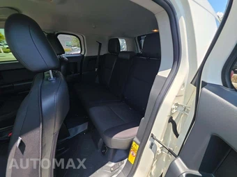 2014 Toyota FJ Cruiser w/Rear Doors - miniatura 13