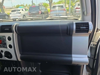 2014 Toyota FJ Cruiser w/Rear Doors - miniatura 19