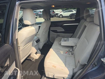 2014 Toyota Highlander LE – miniatura 13