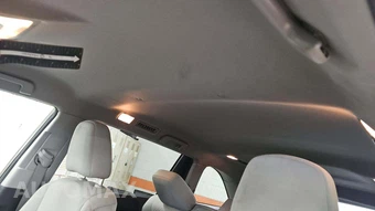 2014 Toyota Highlander LE – miniatura 28