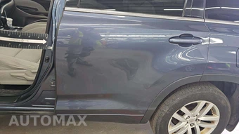 2014 Toyota Highlander LE – miniatura 32