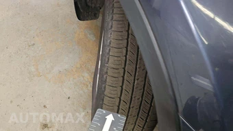 2014 Toyota Highlander LE – miniatura 35