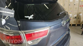 2014 Toyota Highlander LE – miniatura 37
