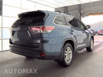 2014 Toyota Highlander LE – miniatura 4