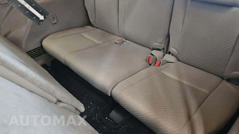 2014 Toyota Highlander LE – miniatura 43