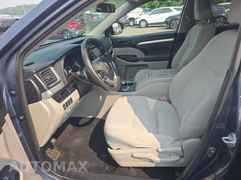 2014 Toyota Highlander LE – miniatura 7