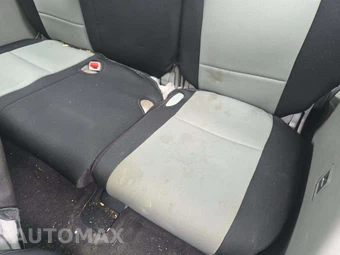 2014 Toyota Highlander LE – miniatura 22